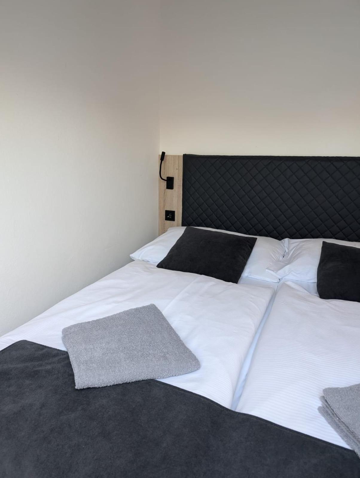 Penzion Ema B&B Prostějov Habitación foto
