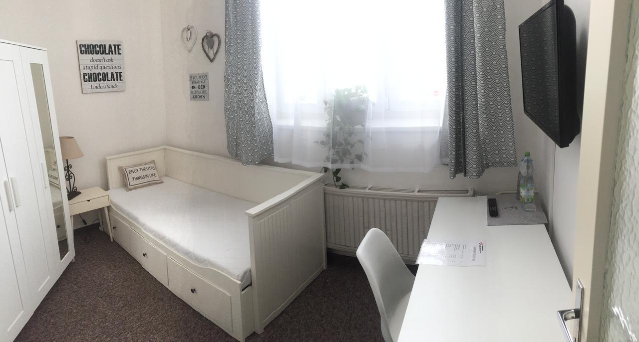 Penzion Ema B&B Prostějov Habitación foto